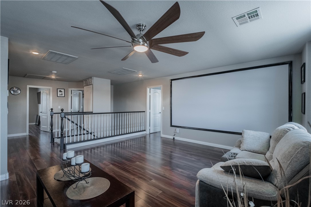 1073 Royal Valley Street Henderson NV 89002