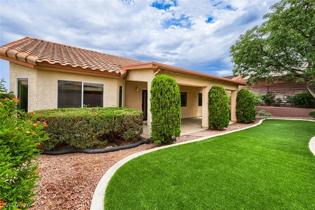 1647 Silver Slipper Avenue Henderson NV 89002