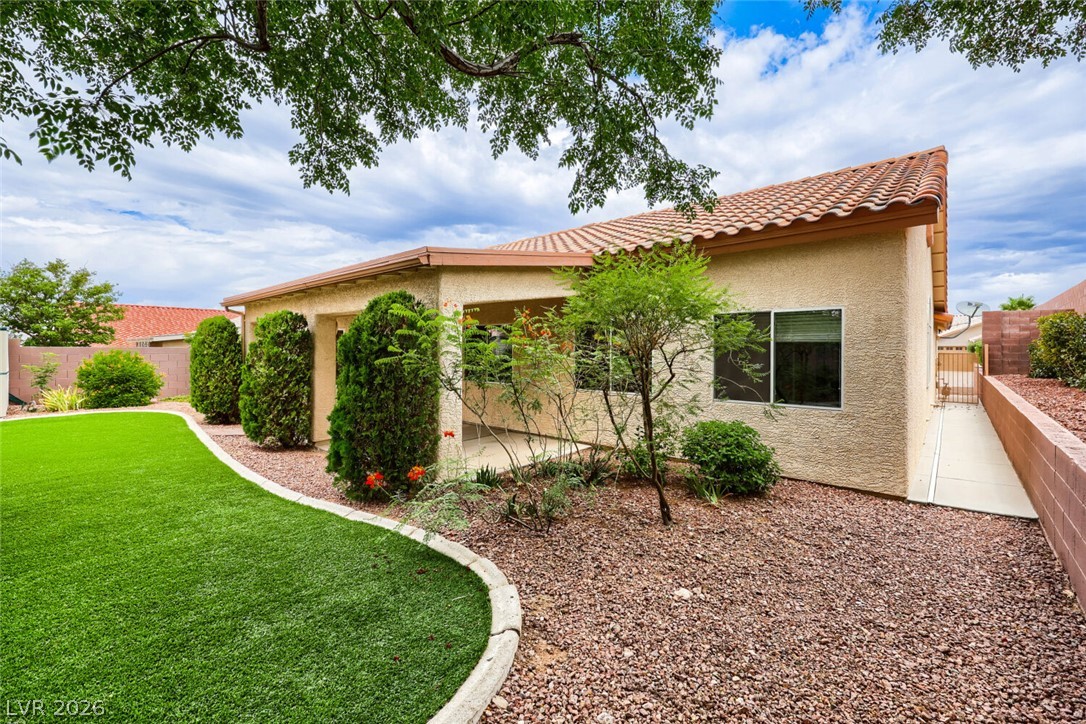 1647 Silver Slipper Avenue Henderson NV 89002