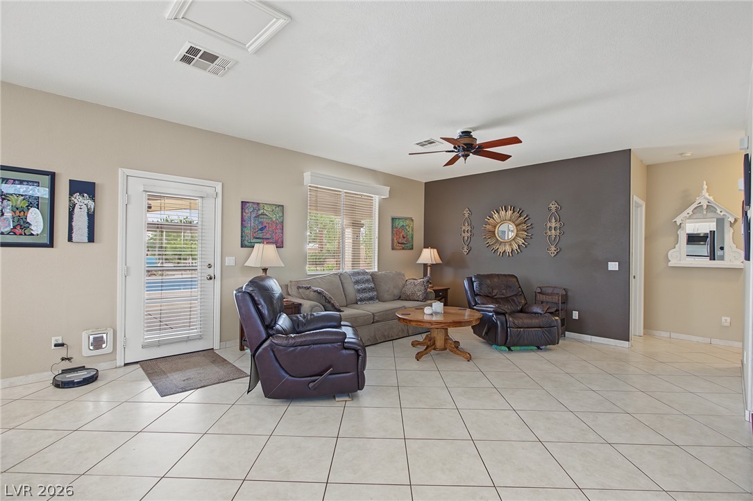 6915 Cedar Basin Avenue Las Vegas NV 89142