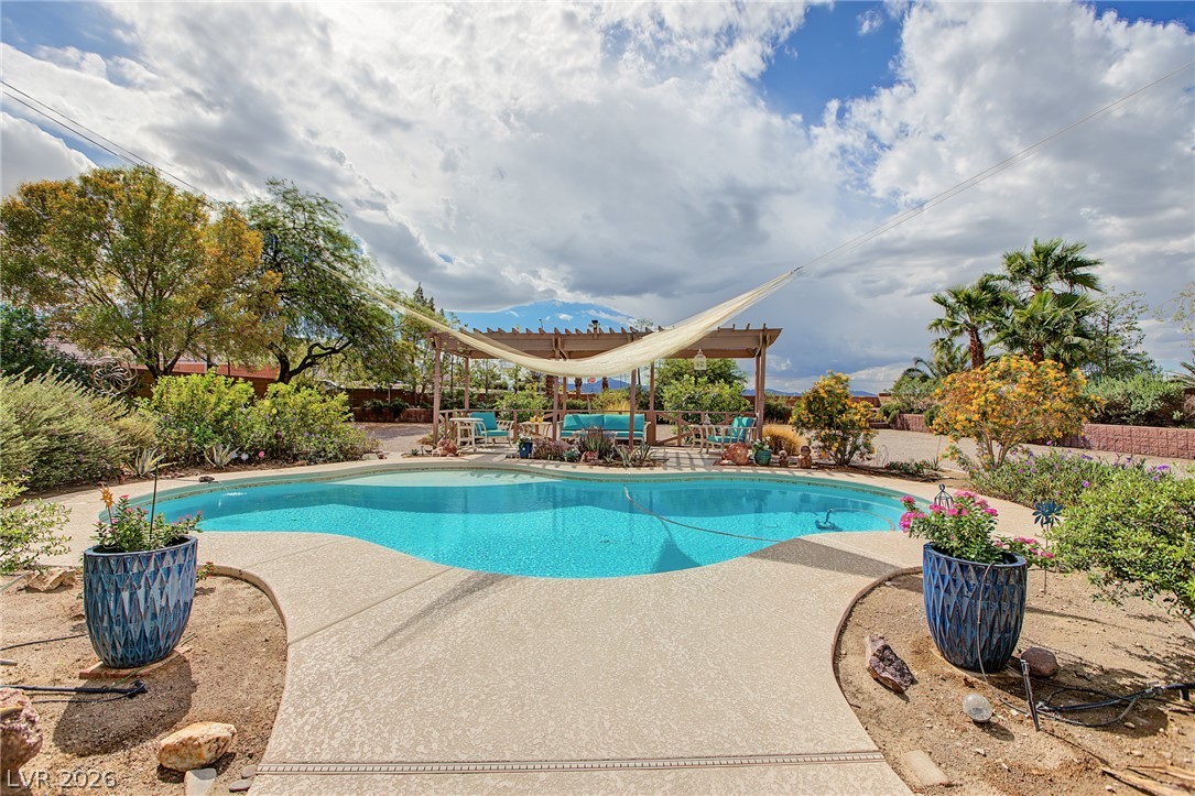 6915 Cedar Basin Avenue Las Vegas NV 89142
