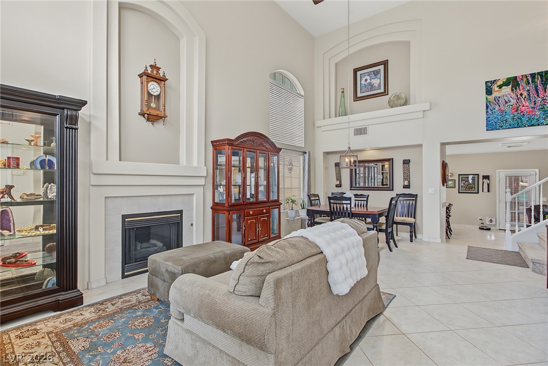 6915 Cedar Basin Avenue Las Vegas NV 89142