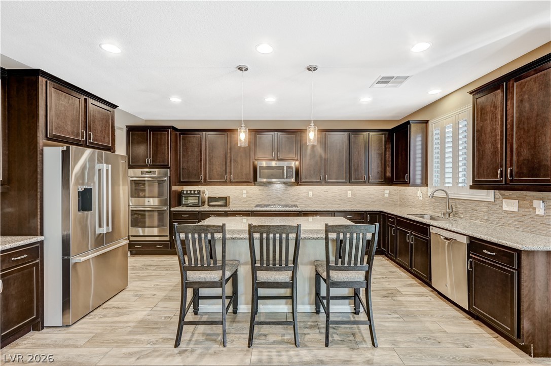 7741 Rainbow Rising Street Las Vegas NV 89113