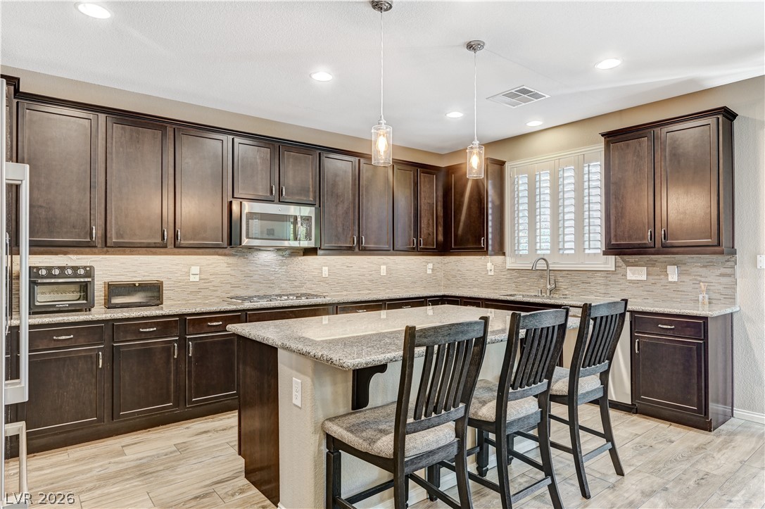 7741 Rainbow Rising Street Las Vegas NV 89113