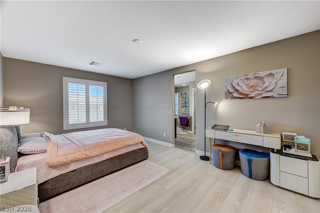 7741 Rainbow Rising Street Las Vegas NV 89113