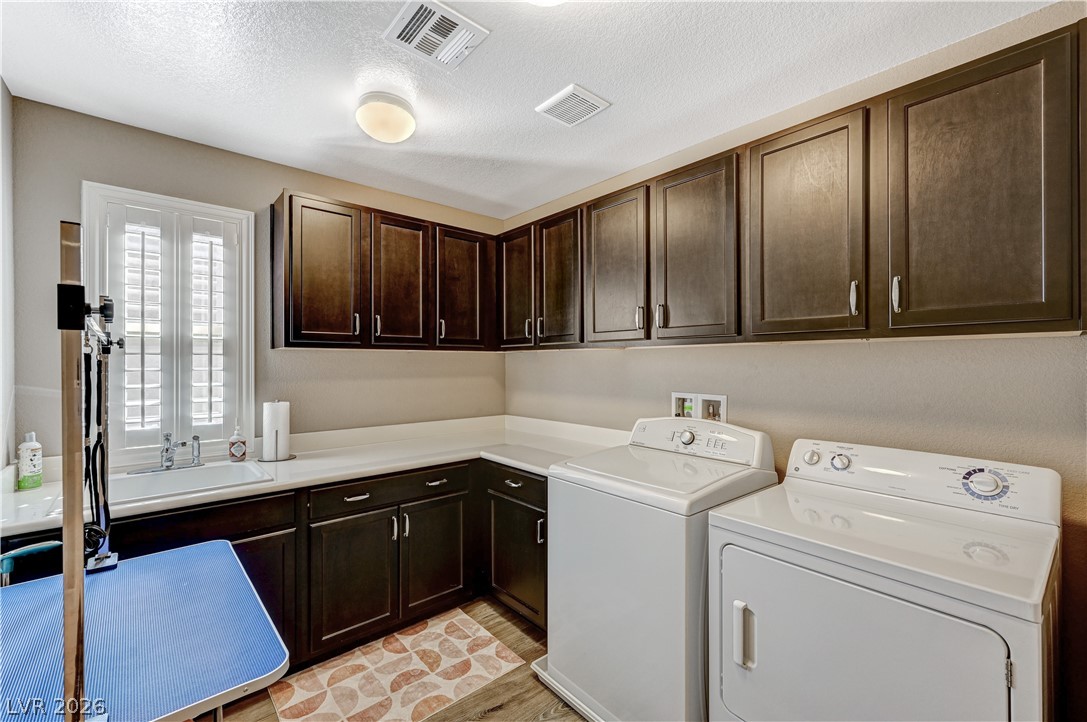 7741 Rainbow Rising Street Las Vegas NV 89113