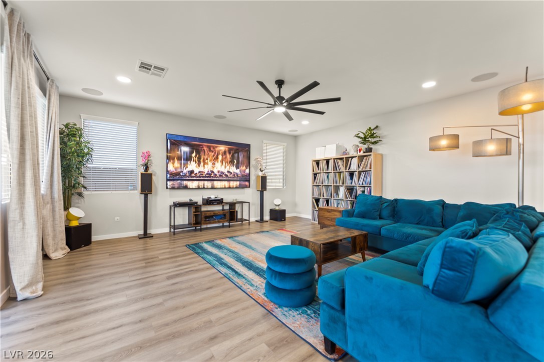 6836 Pacific Robin Street North Las Vegas NV 89084