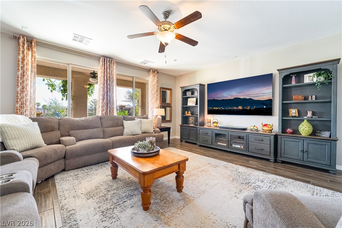 1096 Via Alloro Henderson NV 89011