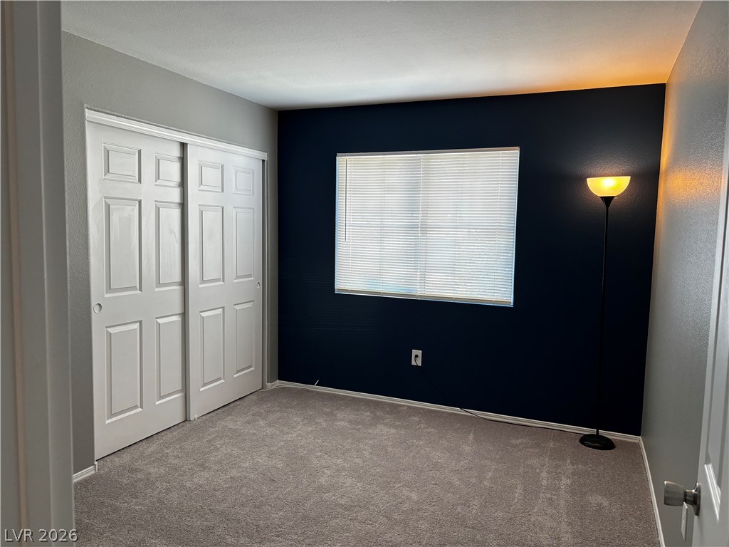 6453 Blue Blossom Avenue Las Vegas NV 89108
