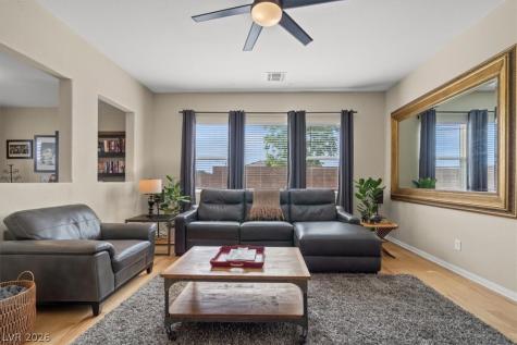 7811 Sugarloaf Peak Street Las Vegas NV 89166