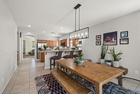 7811 Sugarloaf Peak Street Las Vegas NV 89166