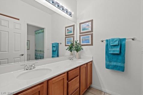 7811 Sugarloaf Peak Street Las Vegas NV 89166