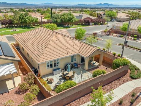 7811 Sugarloaf Peak Street Las Vegas NV 89166
