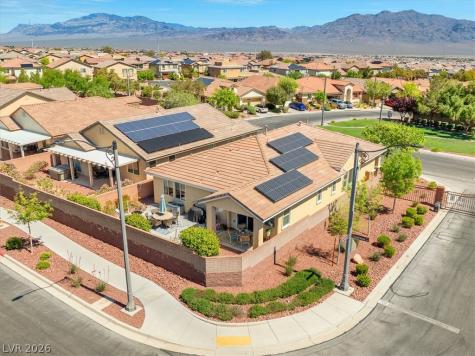 7811 Sugarloaf Peak Street Las Vegas NV 89166