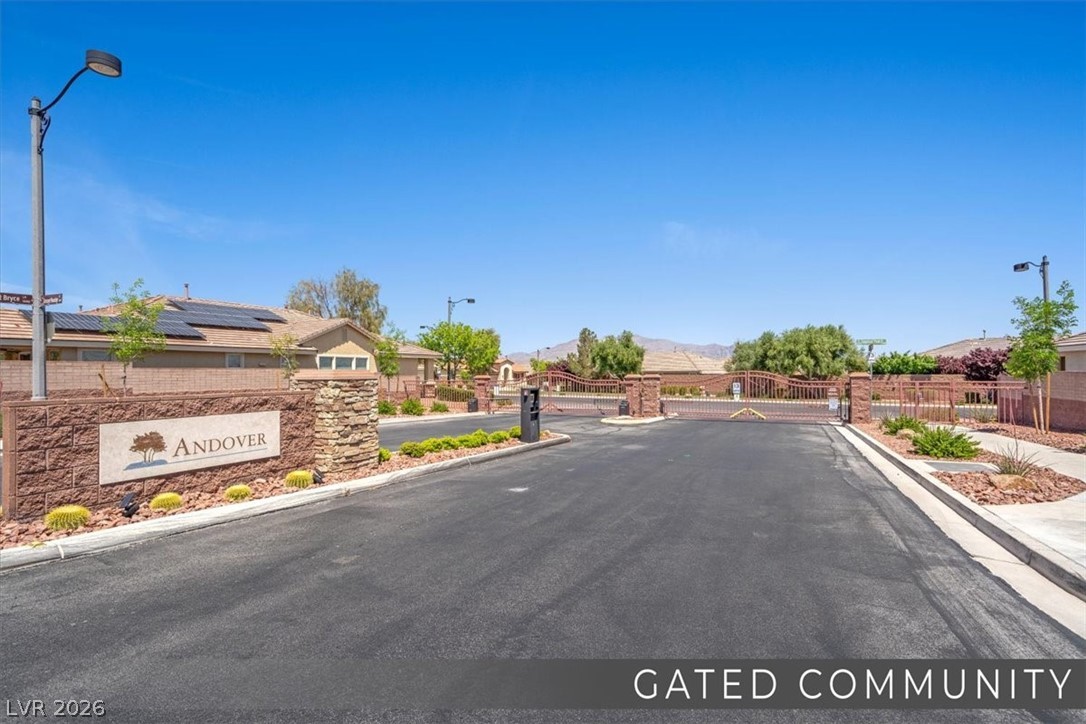 7811 Sugarloaf Peak Street Las Vegas NV 89166
