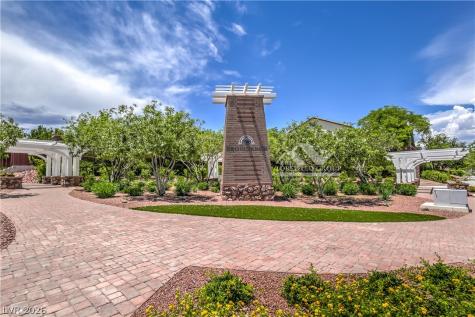 7811 Sugarloaf Peak Street Las Vegas NV 89166