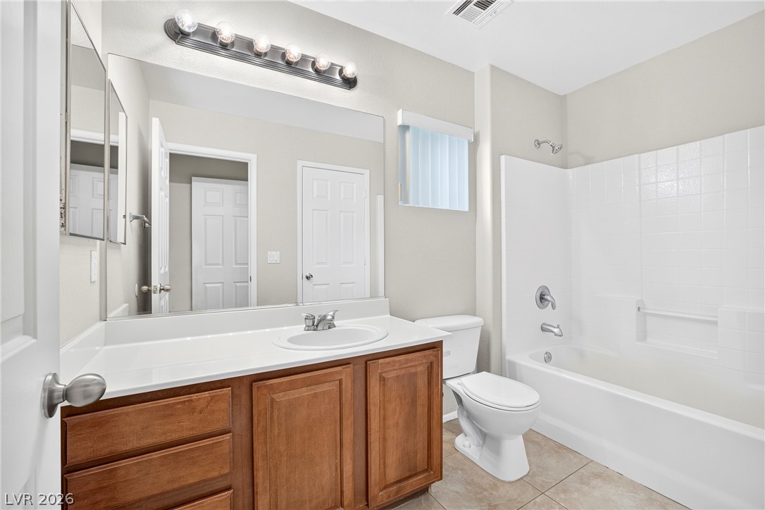 9132 Blue Raven Avenue Las Vegas NV 89143