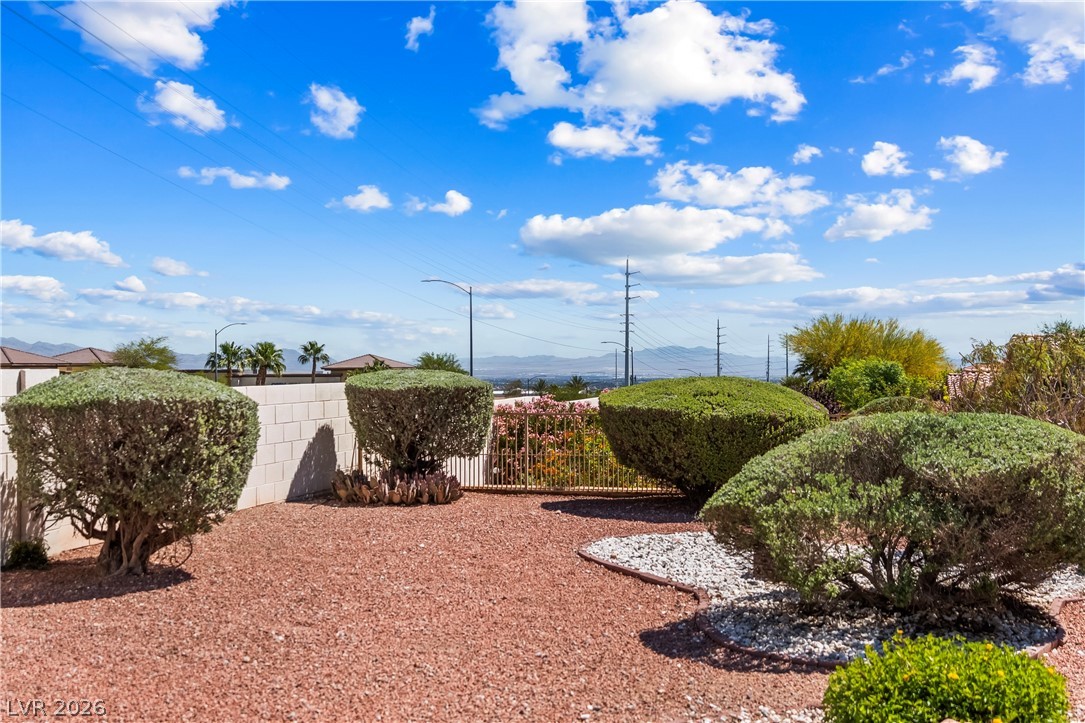 10032 Villa Ridge Drive Las Vegas NV 89134