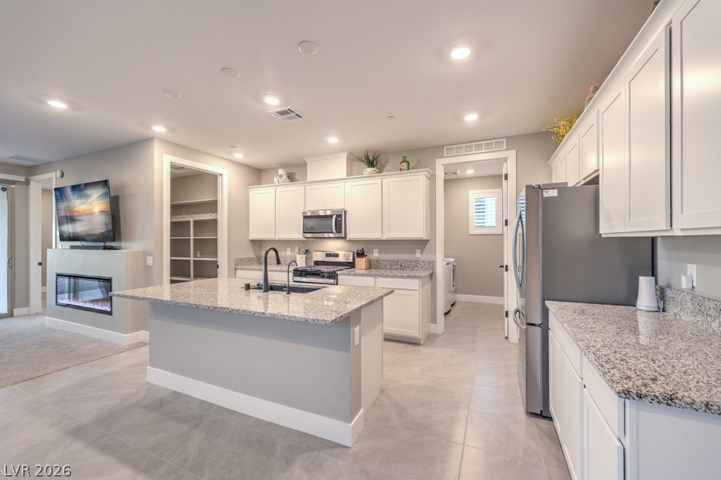 70 Lake Bluff Court Henderson NV 89011