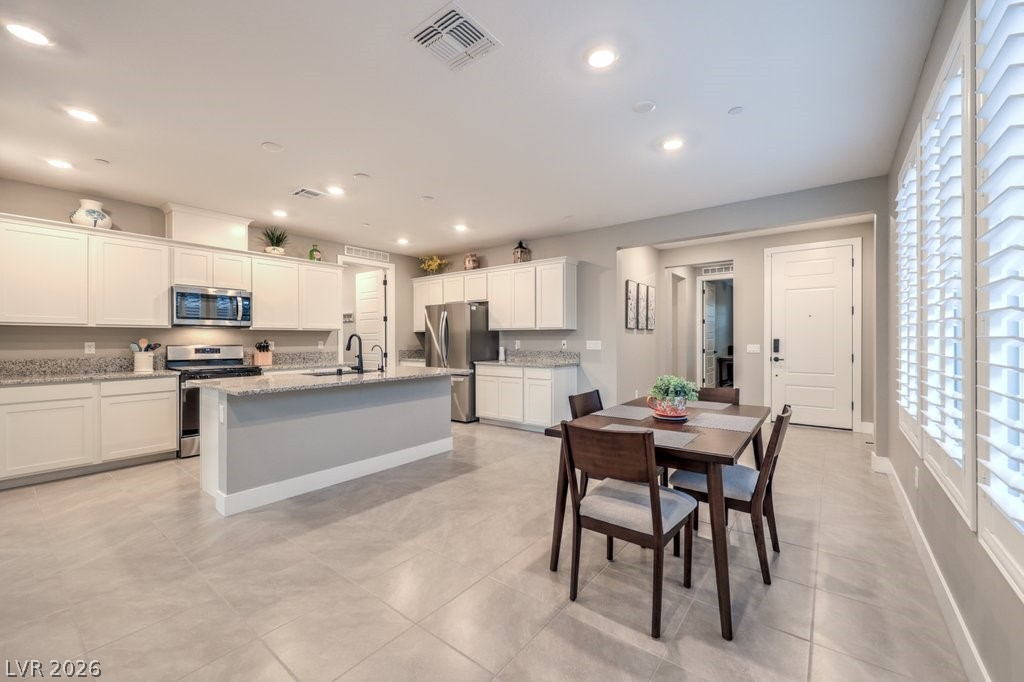70 Lake Bluff Court Henderson NV 89011