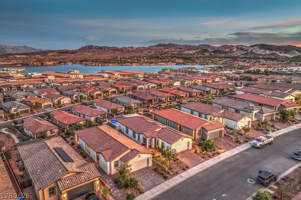 70 Lake Bluff Court Henderson NV 89011