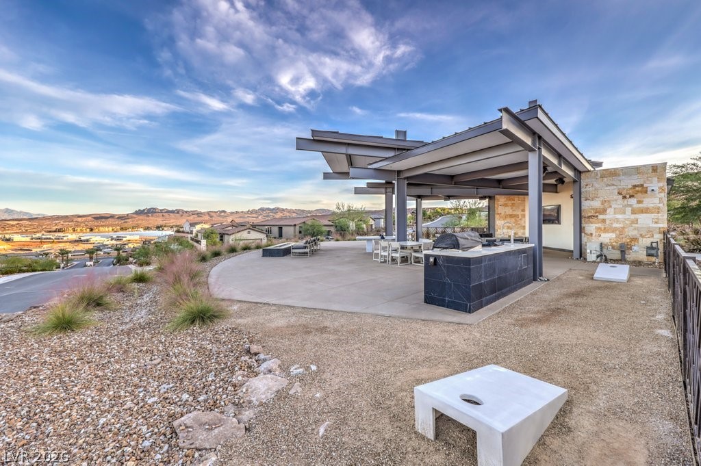 70 Lake Bluff Court Henderson NV 89011