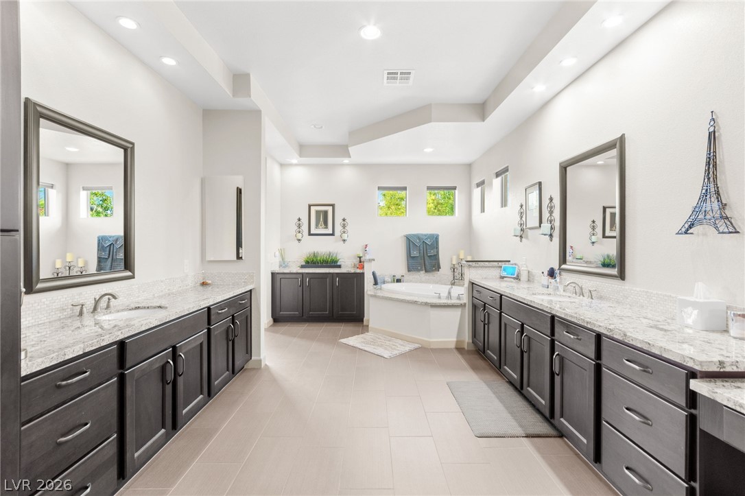 9896 Cathedral Pines Avenue Las Vegas NV 89149