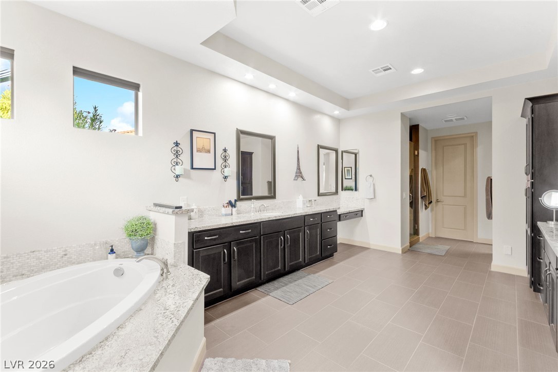 9896 Cathedral Pines Avenue Las Vegas NV 89149