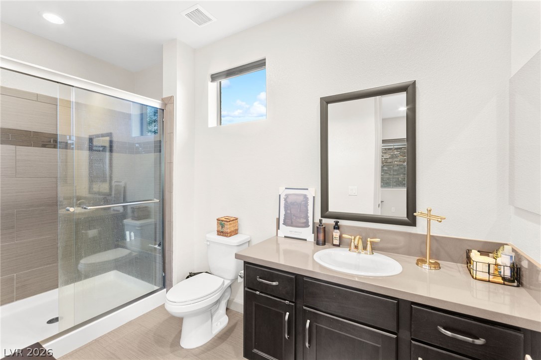 9896 Cathedral Pines Avenue Las Vegas NV 89149
