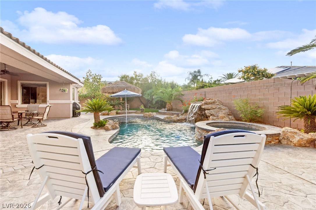 9896 Cathedral Pines Avenue Las Vegas NV 89149