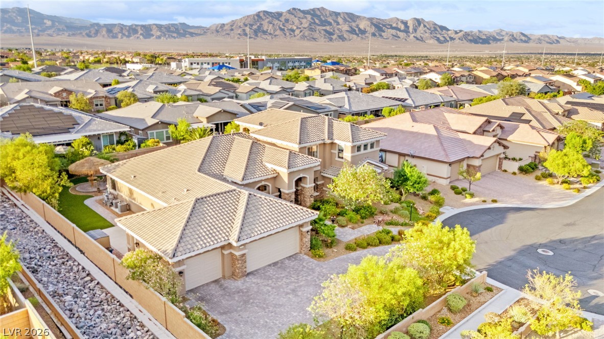 9896 Cathedral Pines Avenue Las Vegas NV 89149