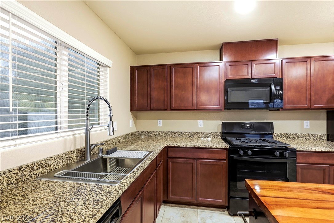 2421 Wild Onion Court North Las Vegas NV 89030
