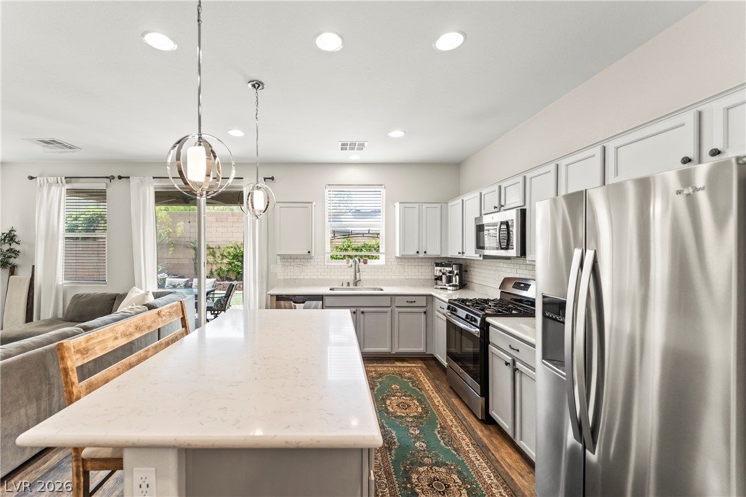 10421 Skye Canyon Falls Avenue Las Vegas NV 89166