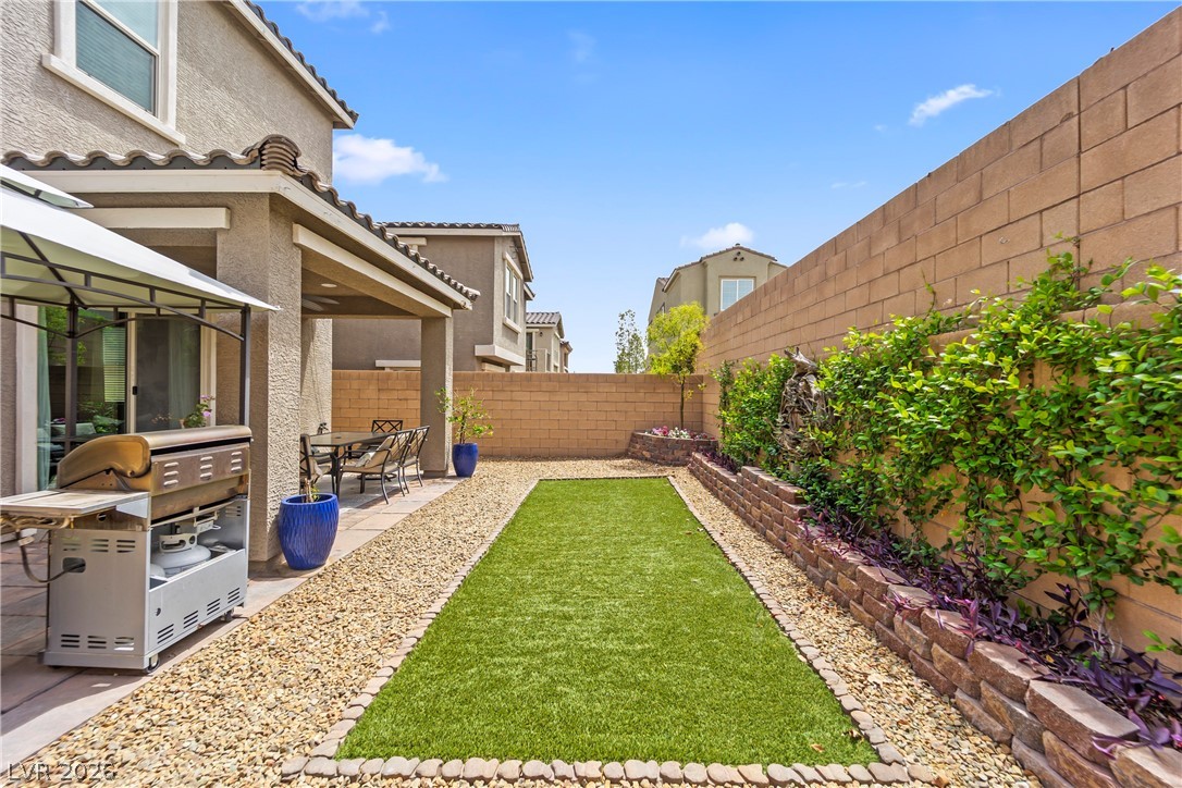 10421 Skye Canyon Falls Avenue Las Vegas NV 89166