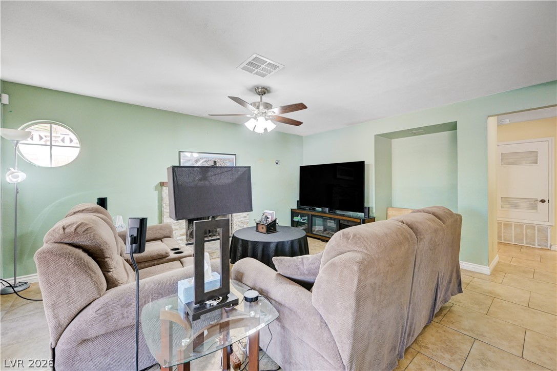 14 Barton Spring Circle Henderson NV 89074