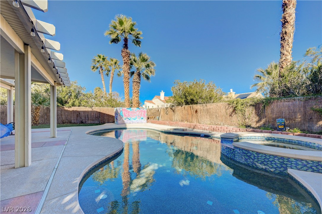 14 Barton Spring Circle Henderson NV 89074