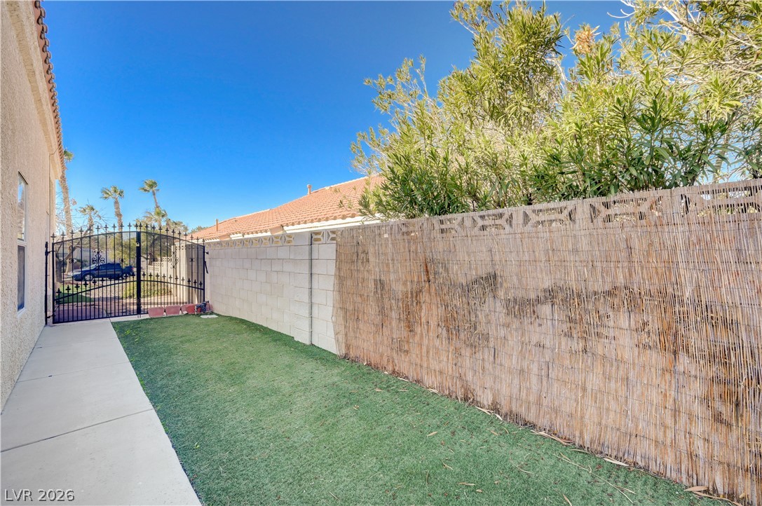 14 Barton Spring Circle Henderson NV 89074