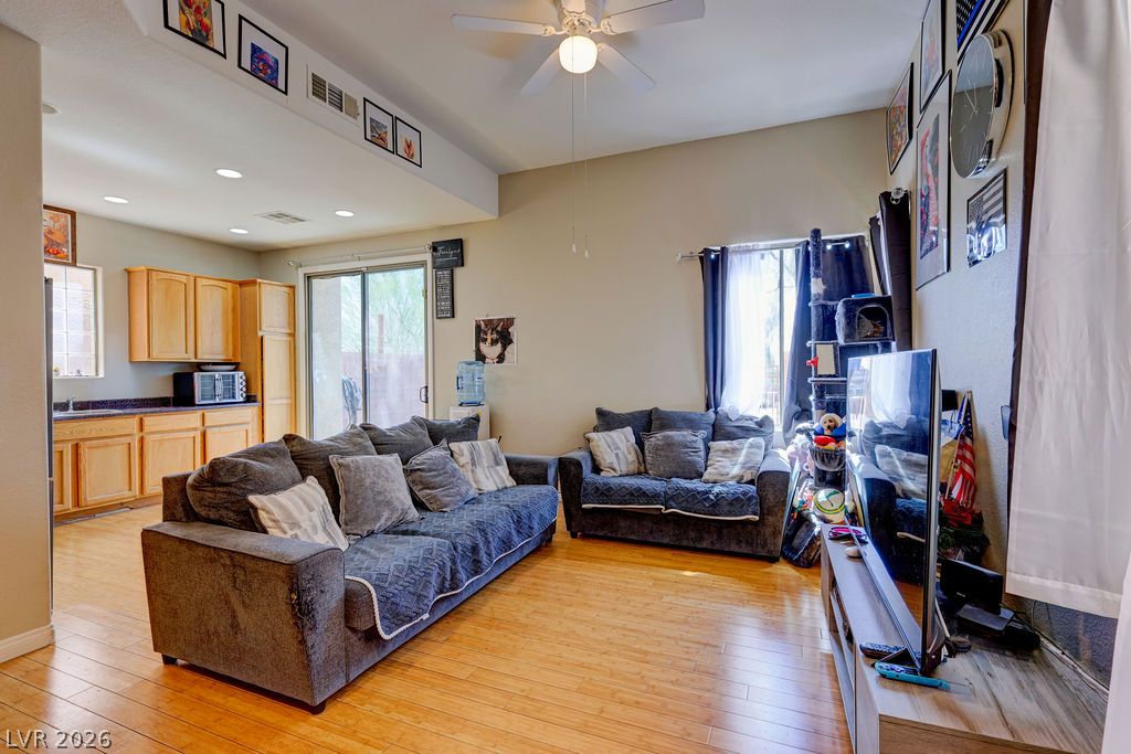 117 Stockton Edge Avenue North Las Vegas NV 89084