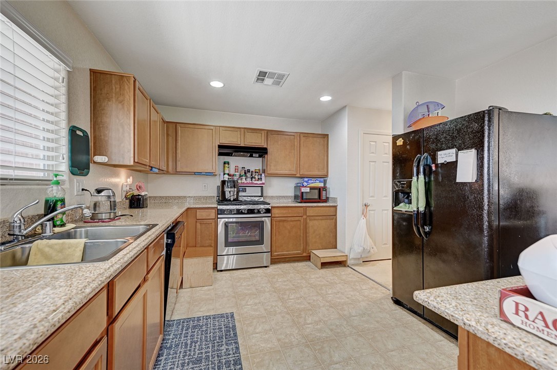 8783 Halcon Avenue Las Vegas NV 89148
