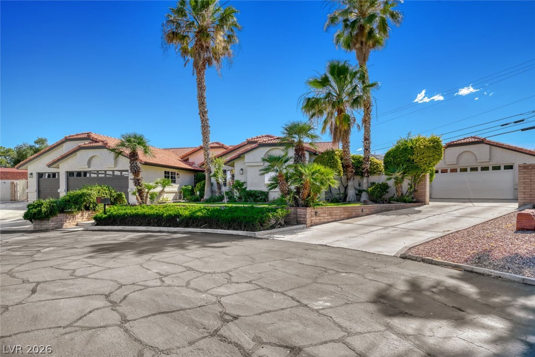 5965 North Grand Canyon Drive Las Vegas NV 89149