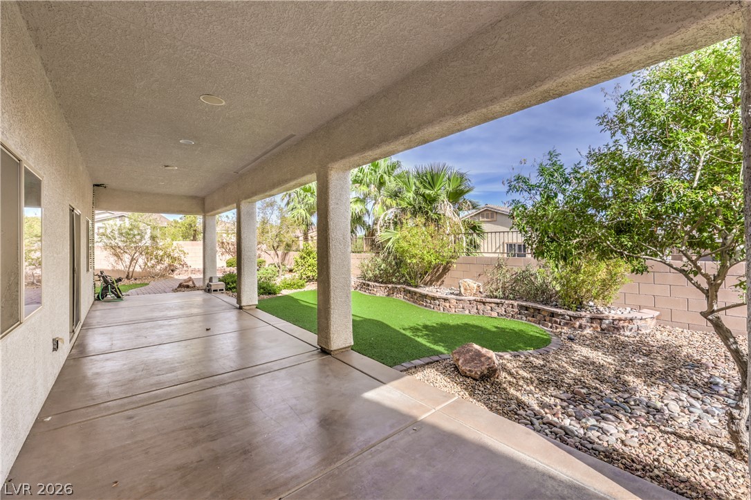 824 Plockton Las Vegas NV 89012