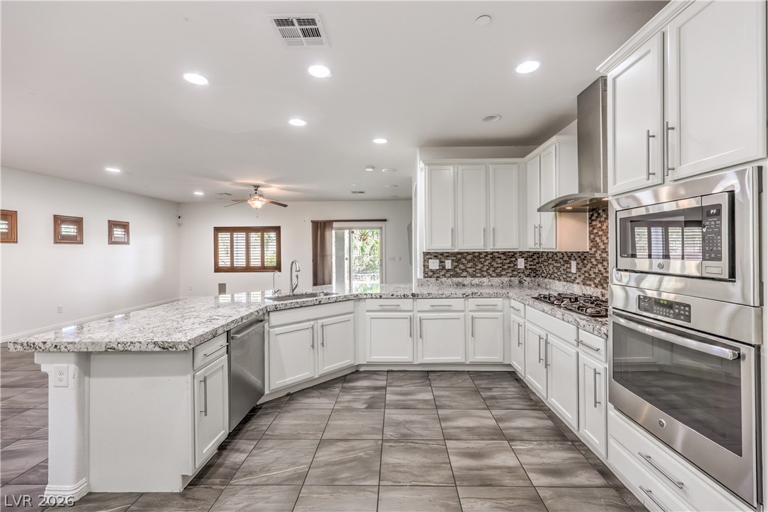 824 Plockton Las Vegas NV 89012