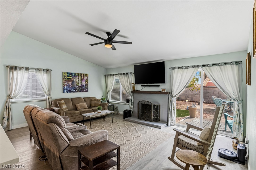 4476 Sunny Dunes Drive Las Vegas NV 89121