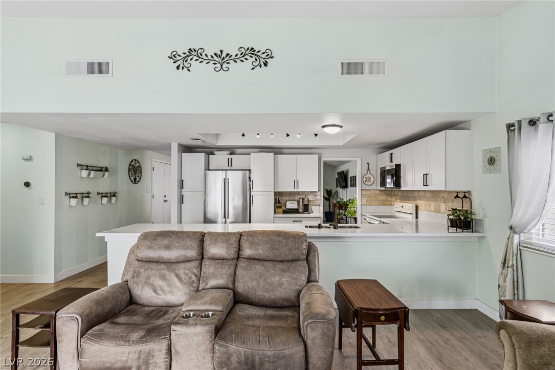 4476 Sunny Dunes Drive Las Vegas NV 89121