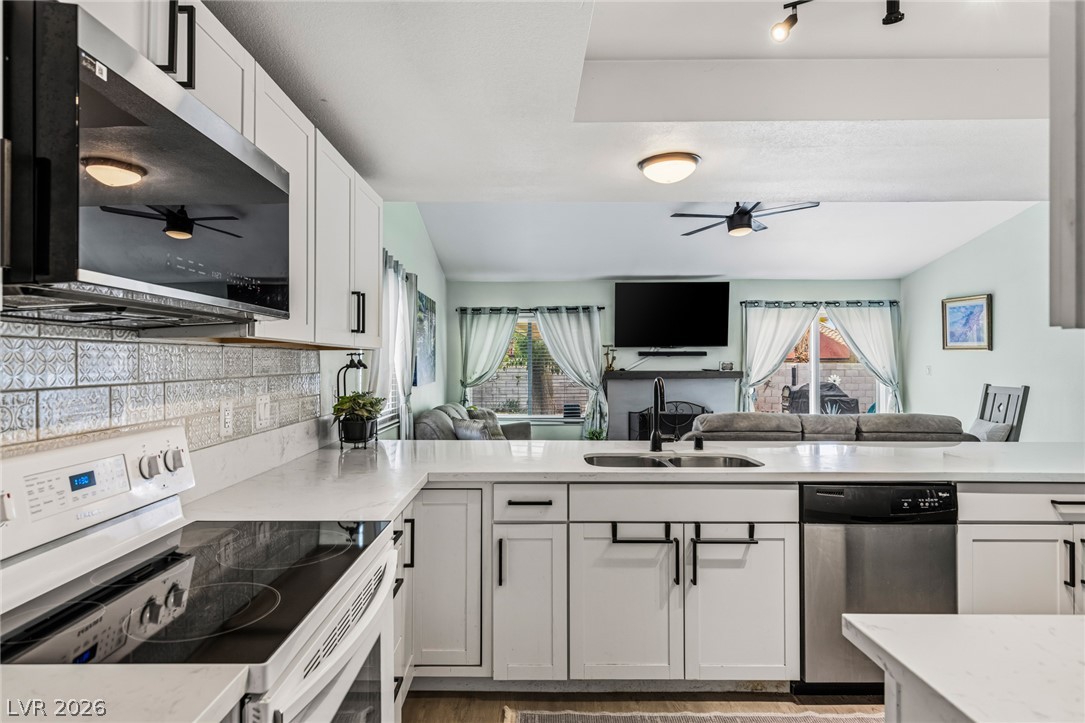 4476 Sunny Dunes Drive Las Vegas NV 89121