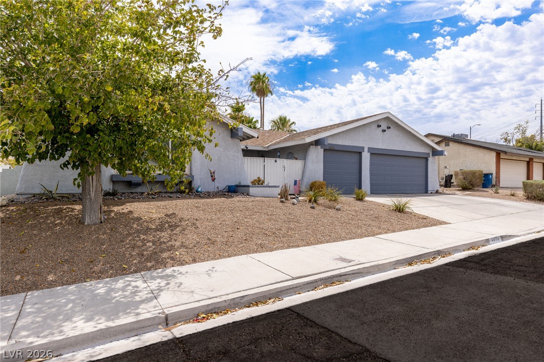 4476 Sunny Dunes Drive Las Vegas NV 89121