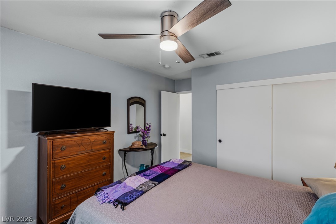 4476 Sunny Dunes Drive Las Vegas NV 89121
