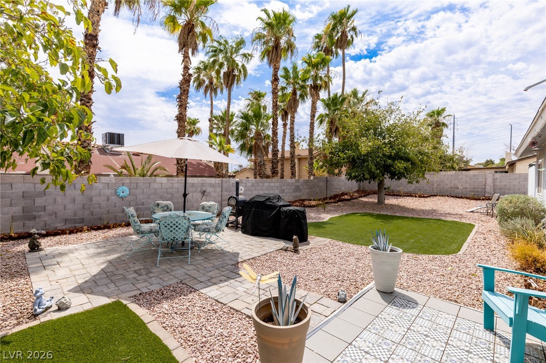 4476 Sunny Dunes Drive Las Vegas NV 89121