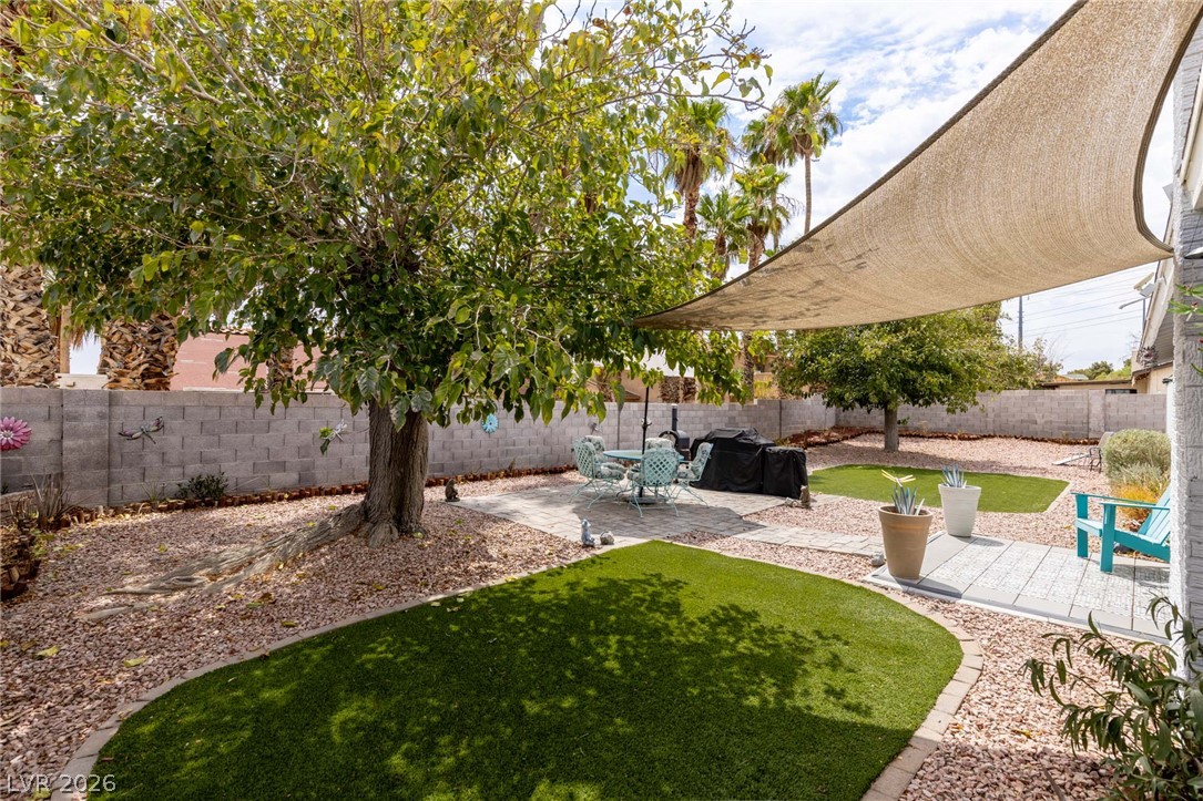 4476 Sunny Dunes Drive Las Vegas NV 89121
