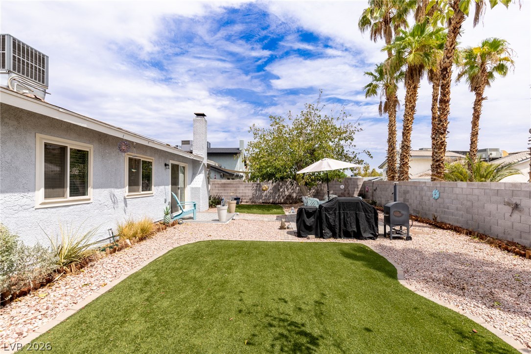 4476 Sunny Dunes Drive Las Vegas NV 89121